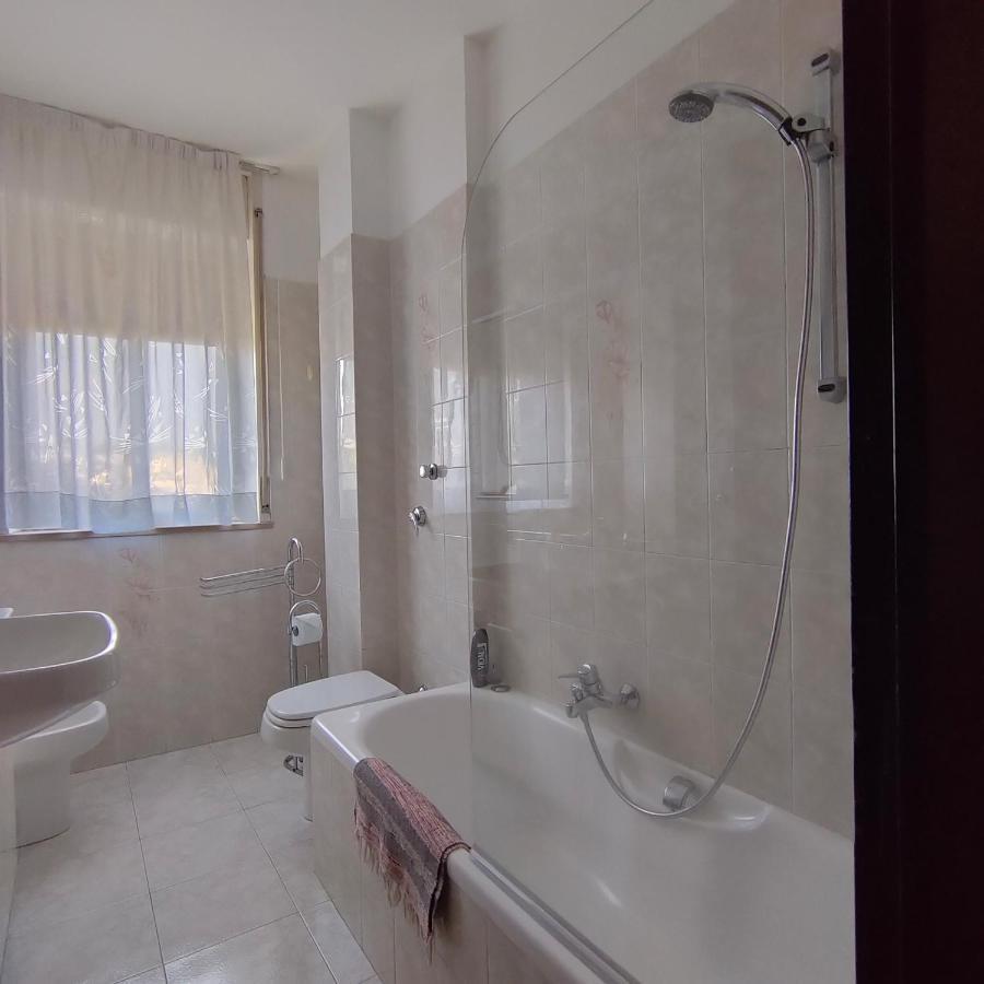 Antonelli Apartment Novara Exterior photo